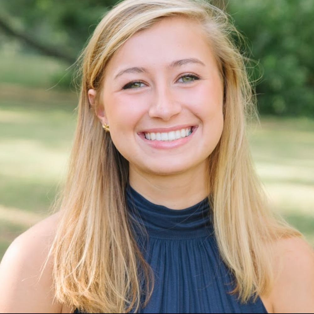 Meet your Posher, Mia